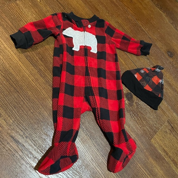 03 month Red  and Black Plaid One Piece with Bear Design - Picture 5 of 6